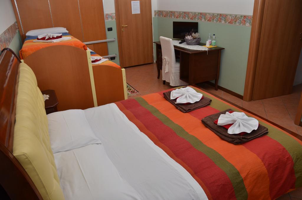 B&B 7 Camini San Giovanni Lupatoto Exteriér fotografie