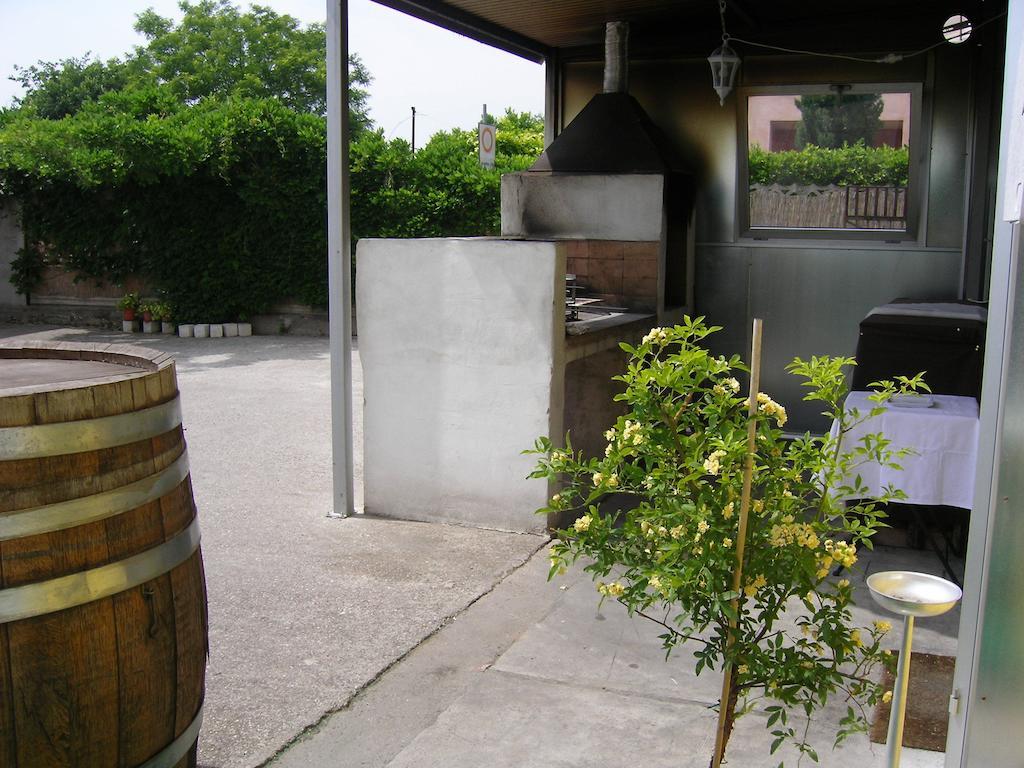 B&B 7 Camini San Giovanni Lupatoto Exteriér fotografie
